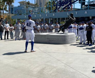 Jackie Robinson Day 2023: Dave Roberts, Jason Heyward address Cubs and Dodgers