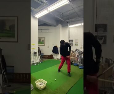 ホーガン型　開いて上げて開いて落下させても　　フォローの形は全て同じ