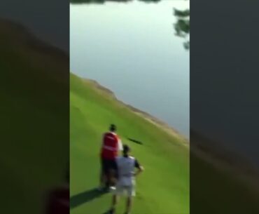 Bill Haas Escape Artist for Fedex Cup!