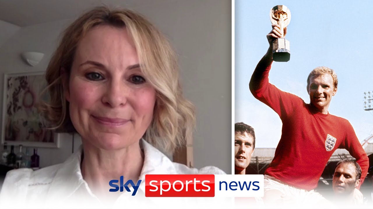 Bobby Moore’s family appeal for return of captain’s 1966 World Cup winning shirt Bobby Moore's family appeal for return of captain's 1966 World Cup winning shirt