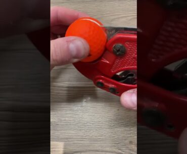 What’s inside a Callaway  supersoft golf ball?