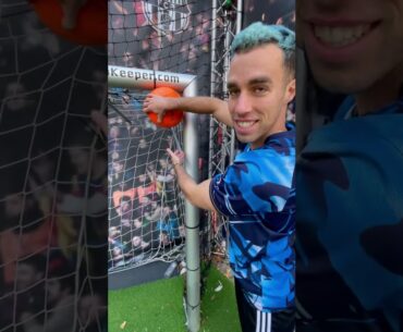 LEO MESSI NO METIÓ GOL AL ROBOKEEPER Y YO LO INTENTO