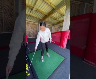 FIRST SWING OF THE DAY HAS TO BE A CHILLED ONE #golfgirl #golfshorts #shorts #golf