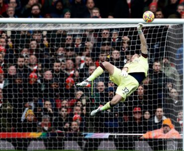 Legendary Goalkeeper Performances In Football