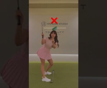 올바른 머리의 높이를 찾아볼까요?👀wait for it👍💯#golf #shorts #golfgirl | GOLF#SHORT