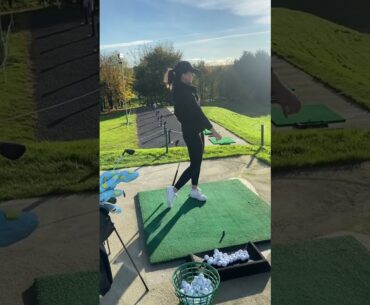 Golf Girl | Driving Range | Golf Swing | Golf Ireland