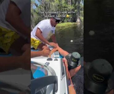 Fake gator in the water 😂😱 (via: @renji.bijoy) #shorts