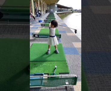 어린 나이에 기본기를 갖춘 👶 골퍼 😲🔥#golf #shorts #golfgirl | GOLF#SHORT