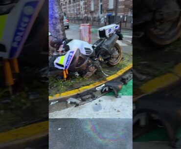 Moto de police pulvérisée devant mes yeux une moto se transforme en Gyroroue !