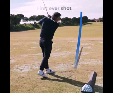 Beginner Learns Golf Swing in 30 mins #shorts