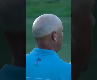 Stewart Cink’s tan line goes dummy 🤪