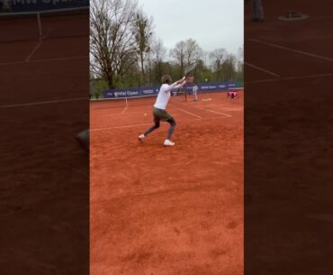 Alex Zverev and Tobias Kamke are practicing at the BMW Open 2023
