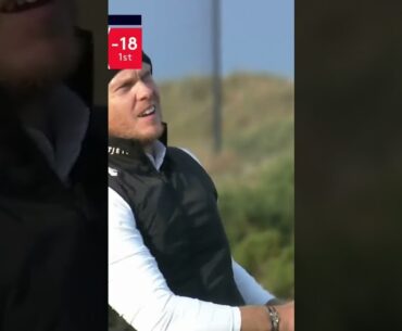 Danny Willett with a sensational shot into the Road Hole on his way to win the 2021 #dunhilllinks