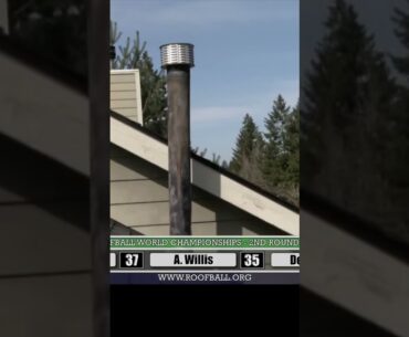 Roofball first! Adam throws for two 15's in the same game at the 2023 Roofball World Championships!