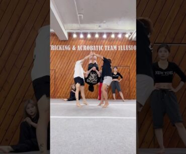 가만히 있으면 텀블링 시켜줌⁉️😲 Flip Challenge