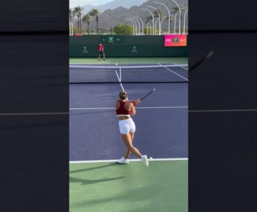 Marta Kostyuk was NOT happy with that last backhand 💥 #tennis