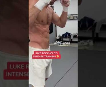 This Luke Rockhold training is intense 😤