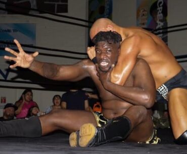 Ken Broadway vs Greek God Papadon (Loud East Wrestling)