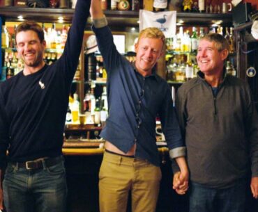 Players try Scottish foods, play pub games with their caddies