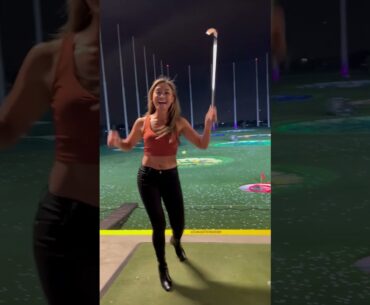 🎯 on the first try 😉 #topgolf #ytshorts