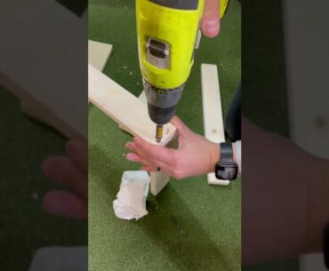 How To Build A Putter Stand