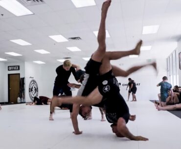 Full Round: Endless Scramble With Andrew Tackett & Izaak Michell