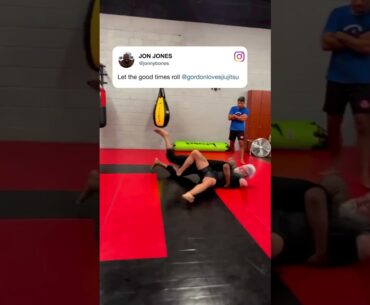 Jon Jones was holding his own against jiu-jitsu legend Gordon Ryan 🤝 #shorts