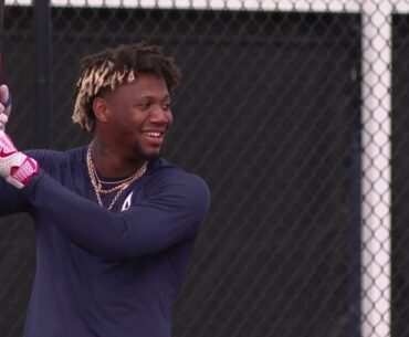 Ronald Acuña Jr. hilariously calls his own strike zone at spring training