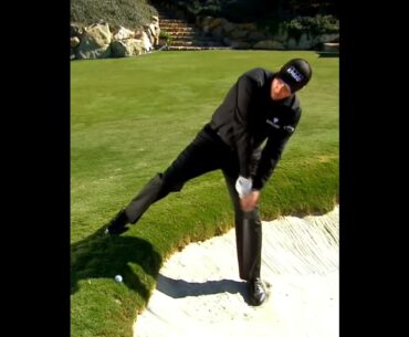 Phil explains his famous backwards flop shot. #golf #shorts