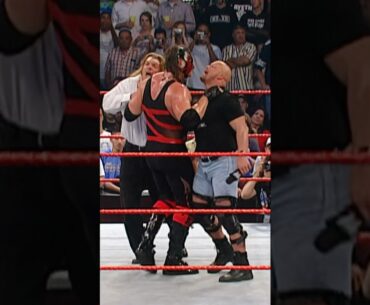 Kane couldn’t make up his mind on who he wanted to chokeslam
