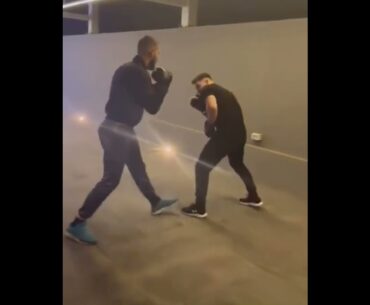 ANDREW TATE DROPS TIKTOK STAR ROBERT ALEXANDRU! 🥊