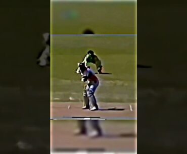 Viv Richards showing Class 🤯