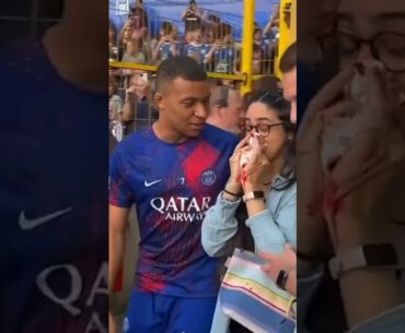 She got hit in the face while recording Kylian Mbappe 😢 #shorts #football #mbappe