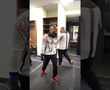 Bobby Green's giddy training with Glover Teixeira 👀