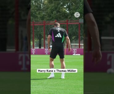 Harry Kane gets to know Thomas Müller 😃