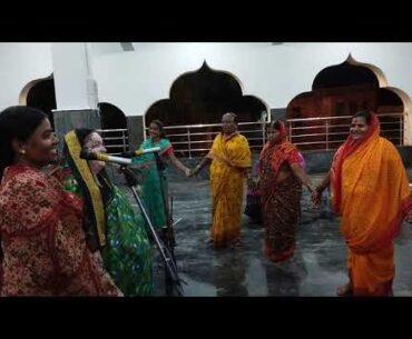 गाय चरती यमुना तिरी ग... नागपंचमीळ ... महिलांचा फेर... वारुळाचा मारुती मंदिर...