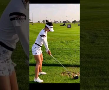 LPGA 탑 "리디아고" 견고한 슬로우모션 스윙들