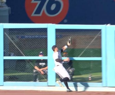Aaron Judge literally runs through a wall!