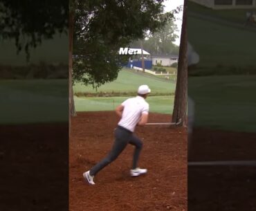 Where would you hit this shot? 🤔