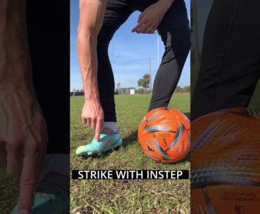 5 steps to curling a ball like a boss