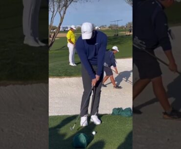Rory McIlroy Chipping Technique