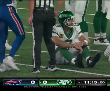 Peyton & Eli Manning react to Aaron Rodgers injury on ManningCast