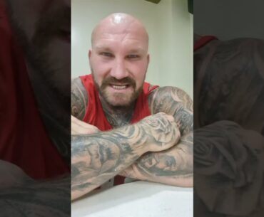 MARTIN AND CREEPY IN IT TOGETHER  - creepy telling martin what to say 😂😂😂