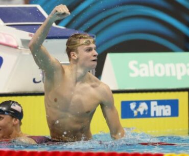 LÉON MARCHAND CHAMPION DU MONDE DU MONDE DU 200M 4 NAGES