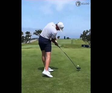 PGA에서 가장 빠른 스윙스피드를 가진 카메론챔프  (구독하시면 더 멋진영상을 놓치지 않고 더 빨리 만나보실 수 있습니다.)