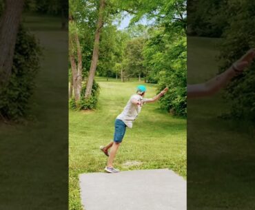 Paul McBeth Athena throwing amazing!! Iowa disc golf.
