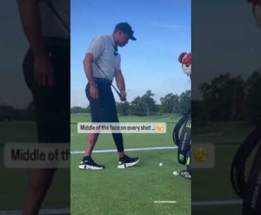 Tiger one-handed makes cleaner contact than all of us 😅