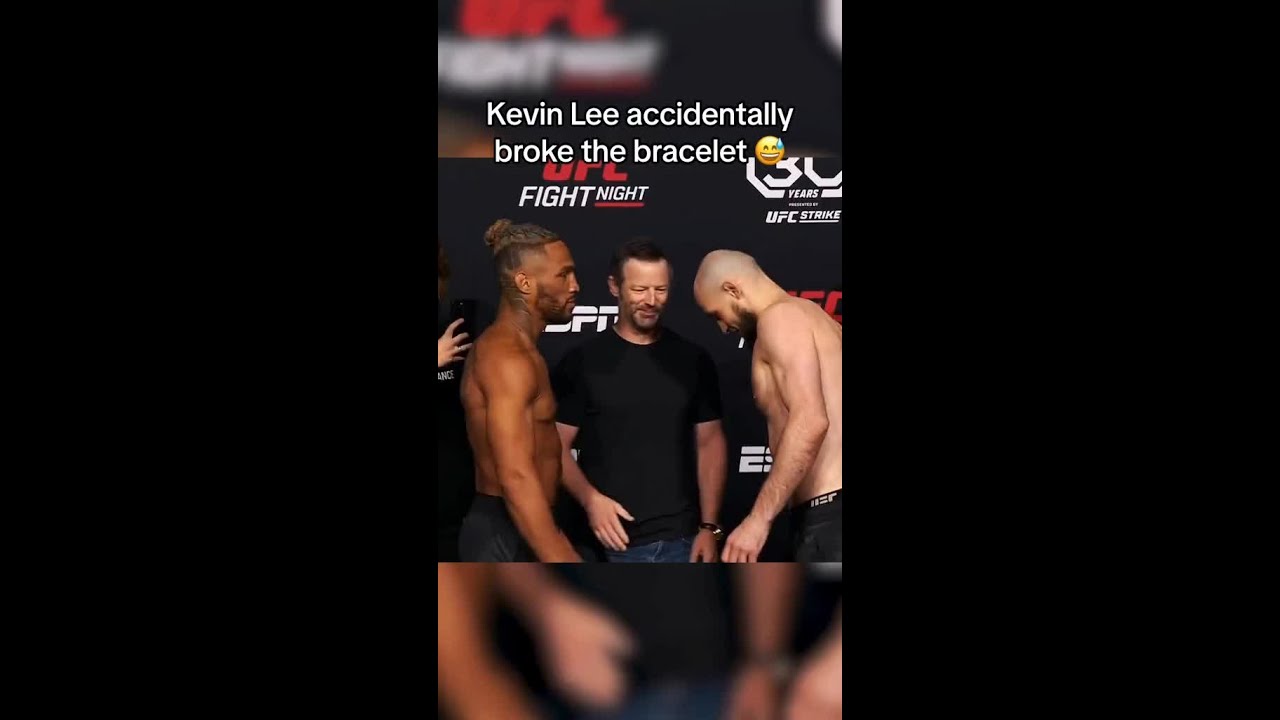 Kevin Lee broke the bracelet ๐
Kevin Lee broke the bracelet ๐