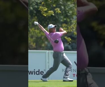 How can one man produce so many golf swings?! 😂