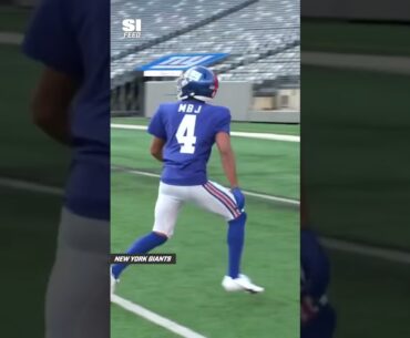 Michael B. Jordan does his best Odell Beckham impression 👀